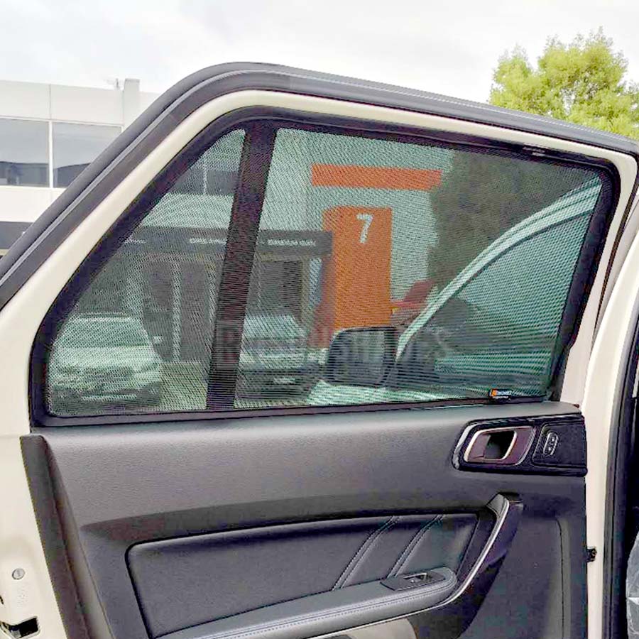 FORD Everest Window Sun Shade Endeavour 2nd Gen 2015-2022 [Tailgate Window] - RVSUNSHADES