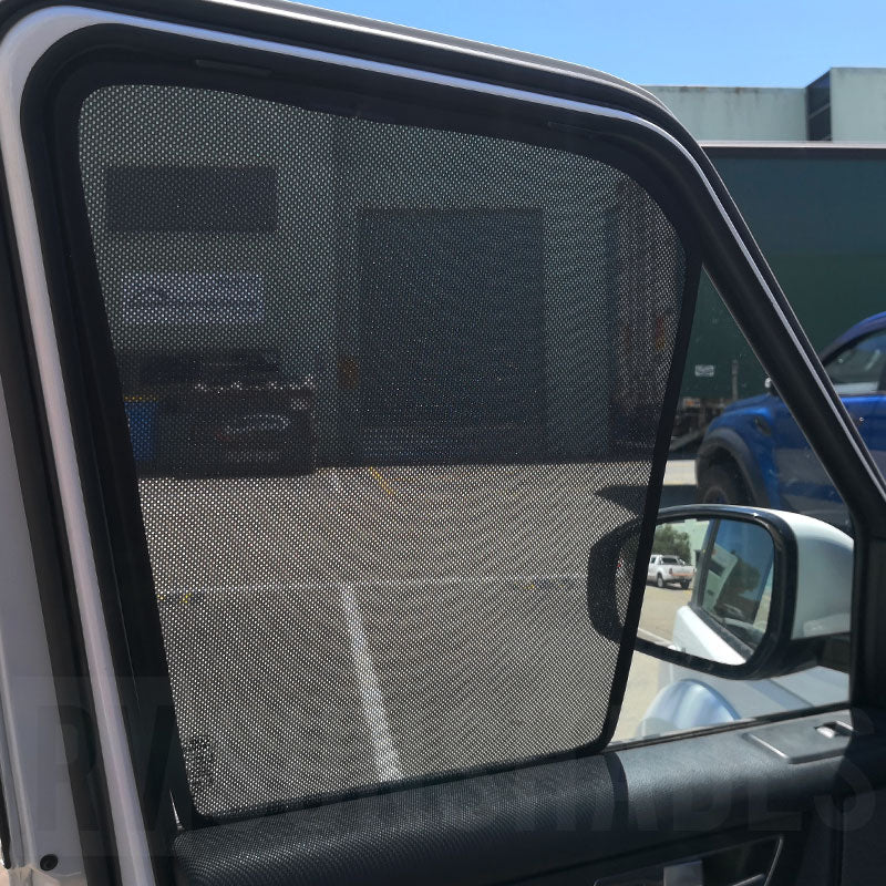 LAND ROVER Discovery 3/4 L319 4WD Window Shade 2004-2017 [Set of 4] - RVSUNSHADES