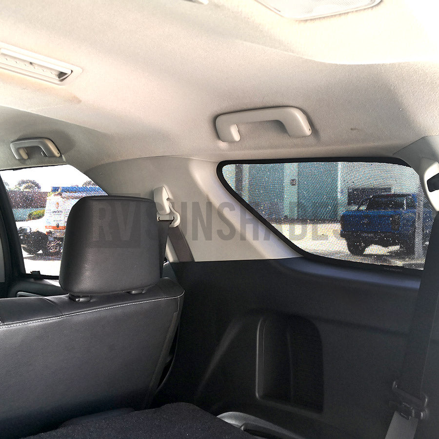 LAND ROVER Discovery L462 Car Sun Shade 2017-Now [Quarter Window] - RVSUNSHADES